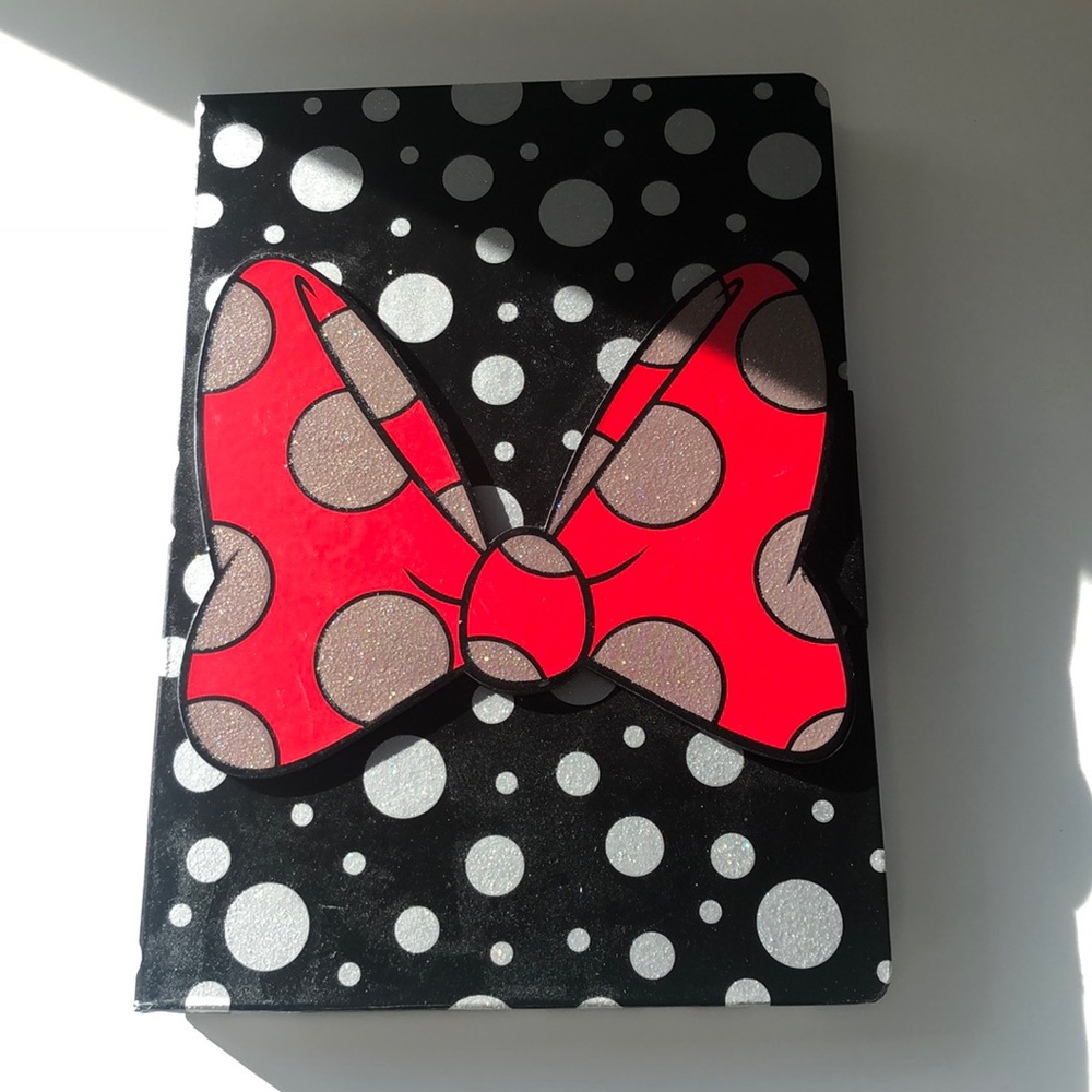 Disney Minnie notebook with magnetic closure